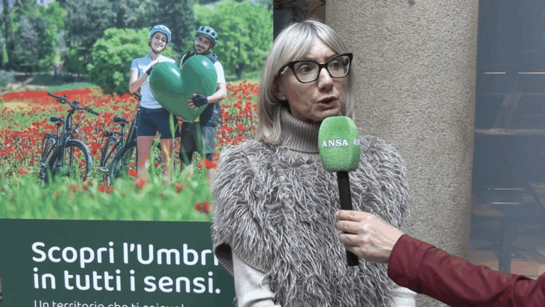 Entrevista con Simona Meloni, concejal de la región de turismo