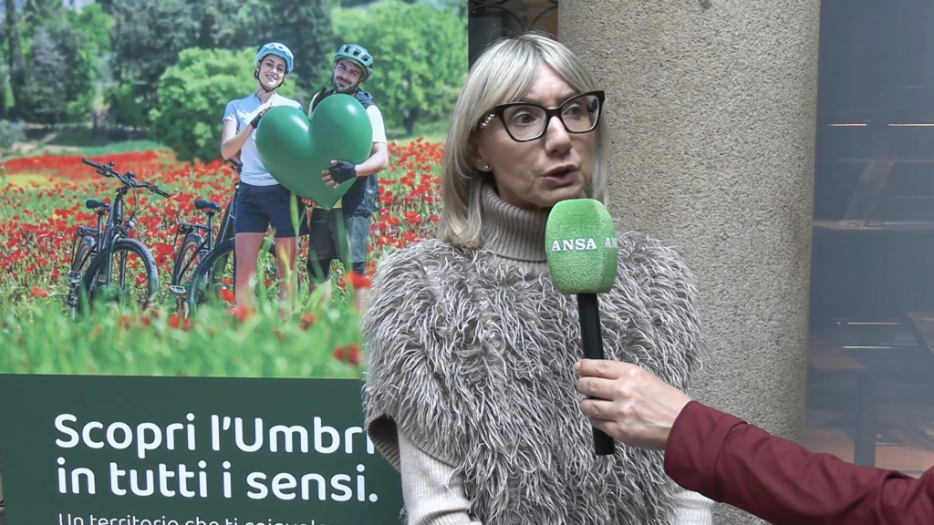 Entrevista con Simona Meloni, concejal de la región de turismo