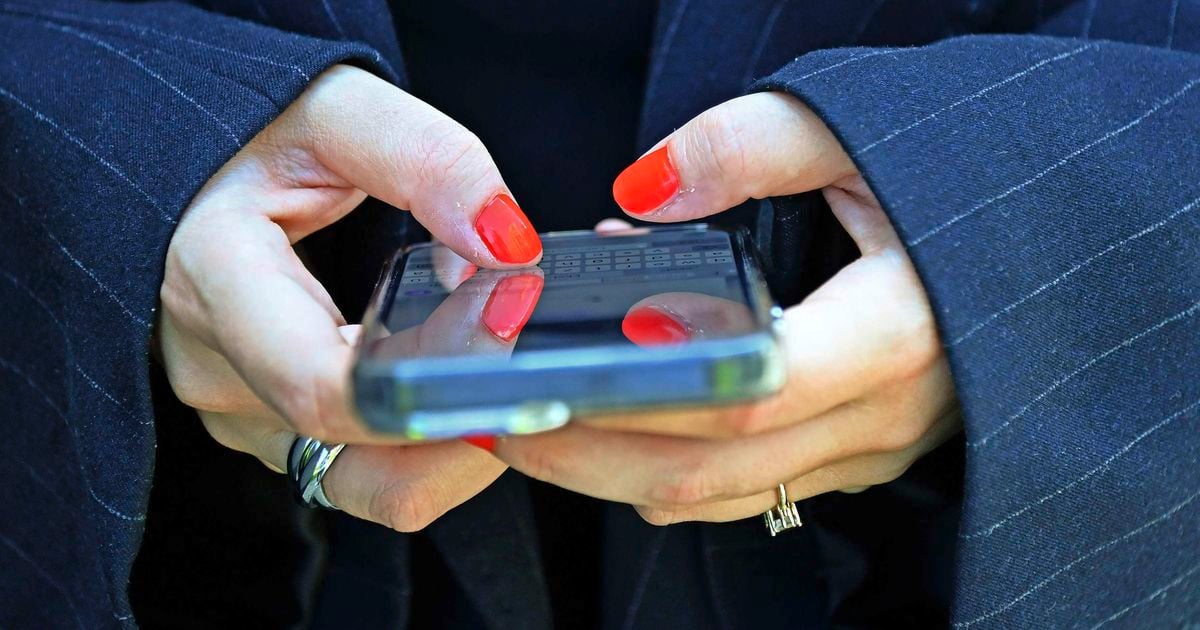Esperar con costosa compra de electrónica vale la pena: mucho