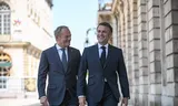 El presidente Macron de Francia y el primer ministro Tusk Van Polen el viernes por la tarde en las impresionantes Stanislas en Nancy. Foto Marcin Obara / EPA