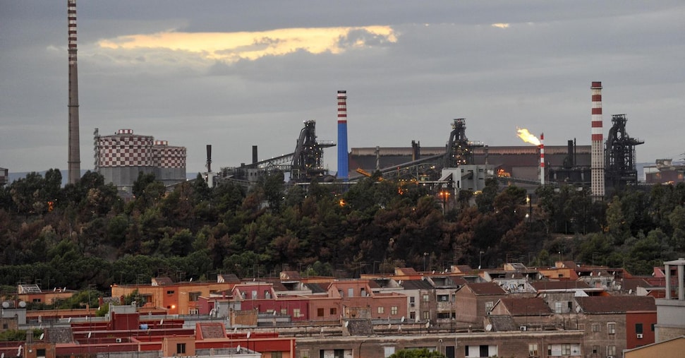 Ex Ilva, Urso: El fiscal de Taranto ha puesto en