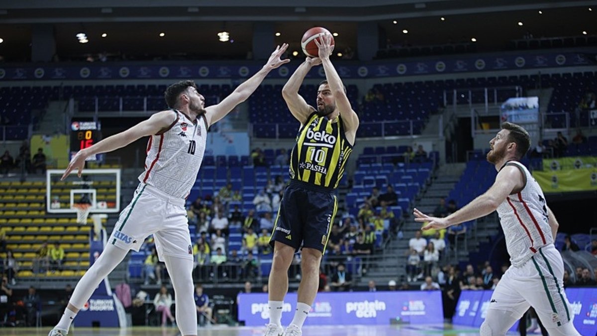 Fenerbahçe Beko 78-67 Karşıyaka (resumen del resultado del partido)