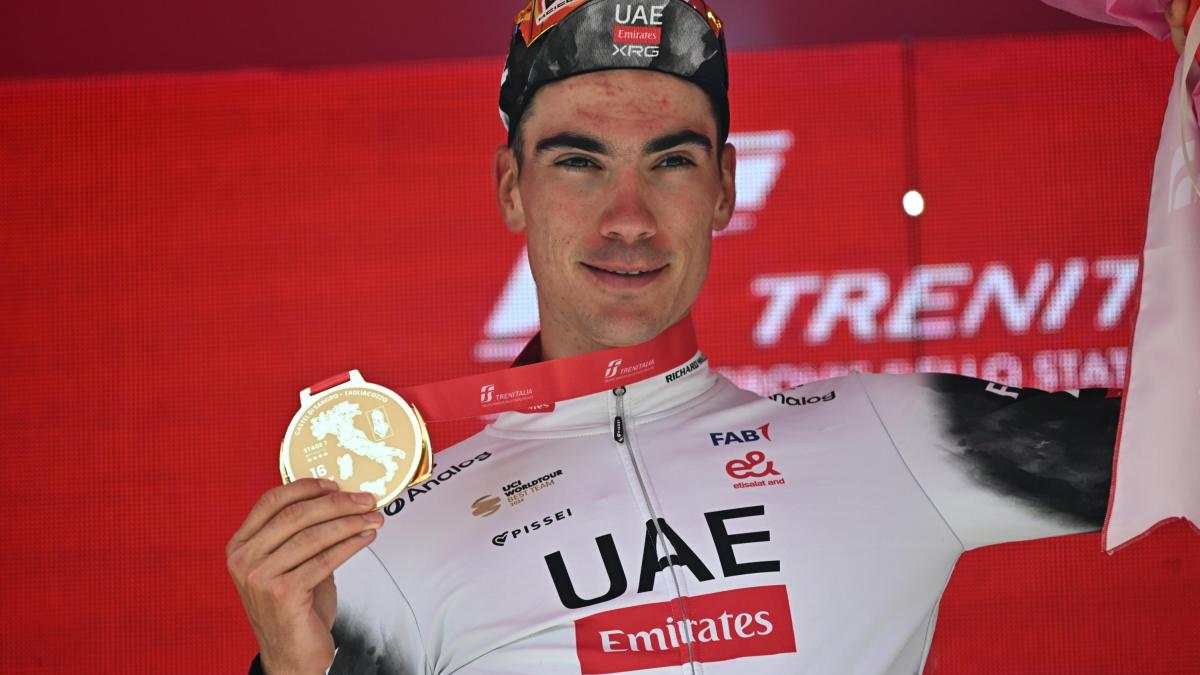 Fuerte cuesta arriba, cronómetro sólido, rápido en el sprint: Ayuso,