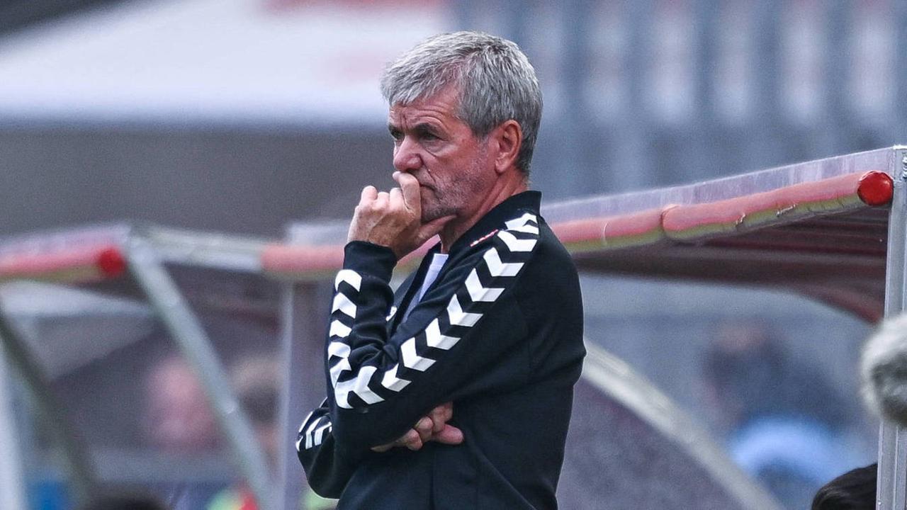 Funkel ya no se queda con 1. FC Köln