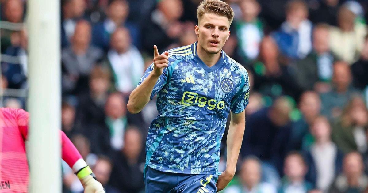 Gaaei dispara a Ajax de regreso a plomo, PSV en