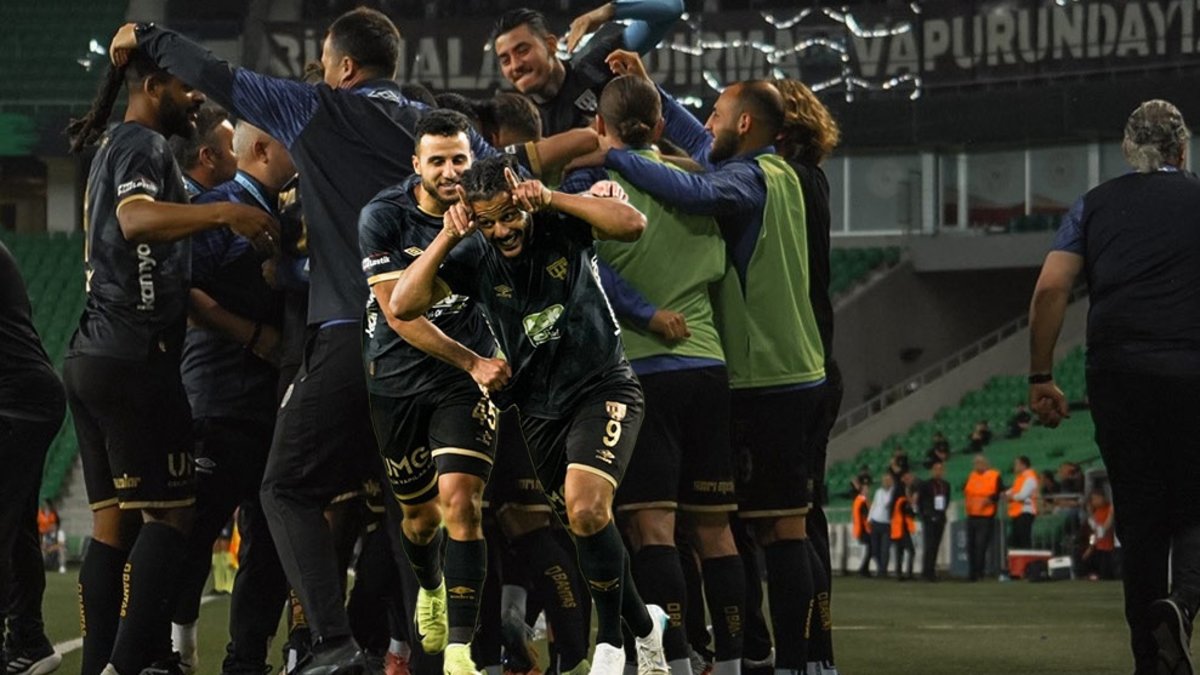 Geosis Boluspor 1-4 Teksüt Bandırmaspor (resumen del resultado del partido)