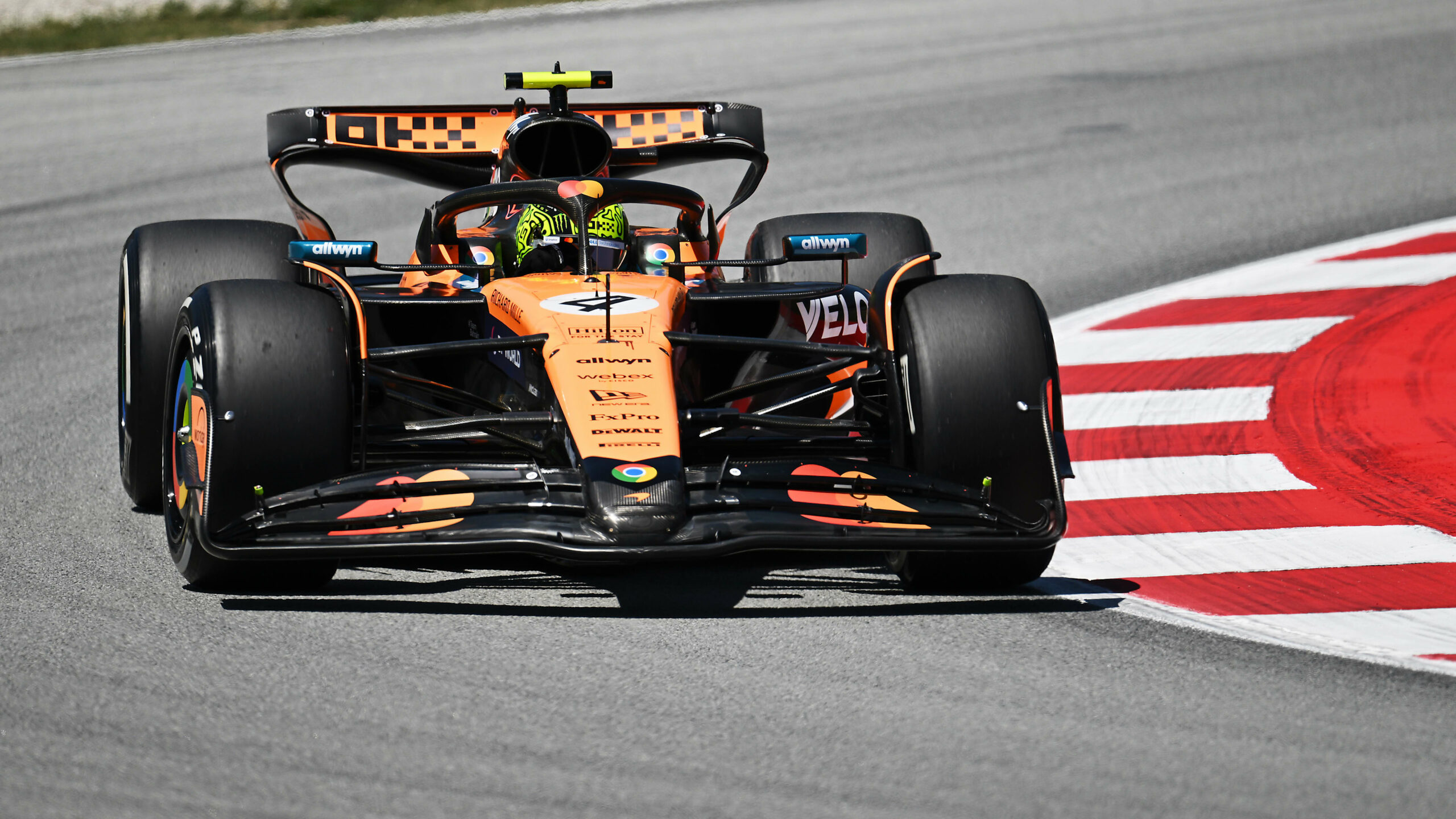 Informe y resúmenes de la FP1 del Gran Premio de