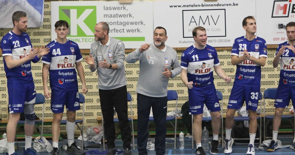 Izegem permanece en tasa promocional después de la victoria contra