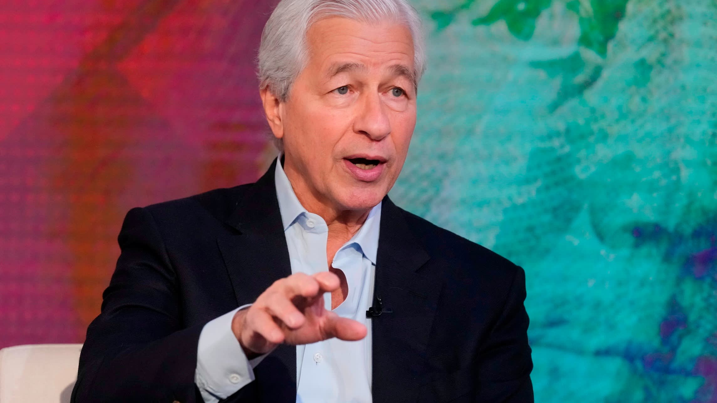Jamie Dimon advierte que el mercado de bonos de EE.
