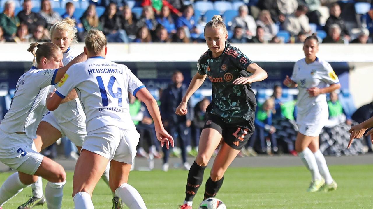 Jena Women Miss Draw contra el ganador de dobles Munich