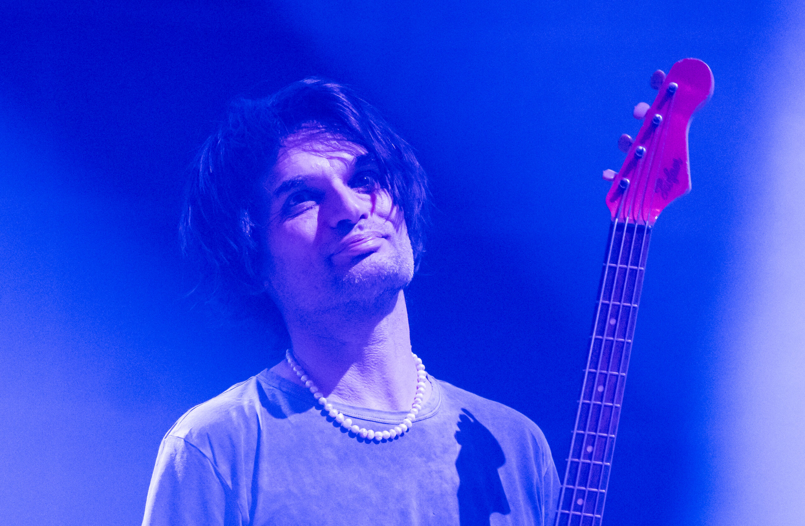 Jonny Greenwood canceló conciertos debido a amenazas