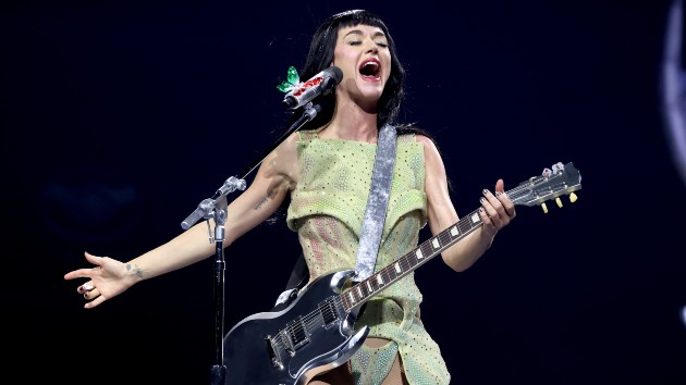 Katy Perry comenta en broma sobre el artículo de parodia
