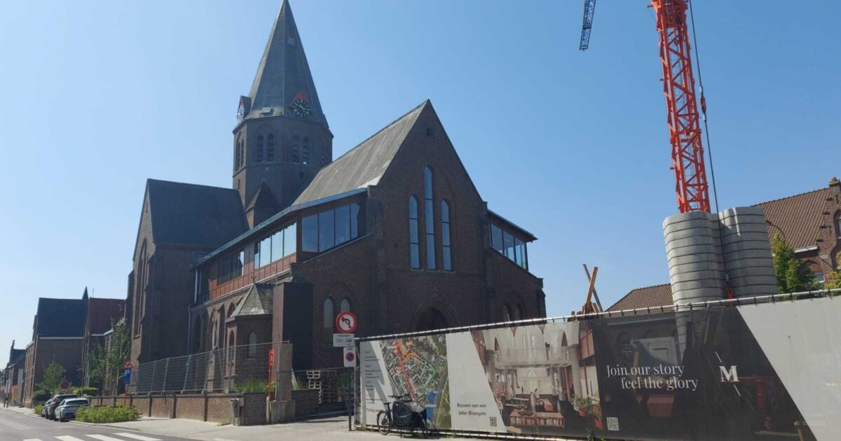 Kortrijk vuelve a hacer el futuro de sus iglesias: mezcla