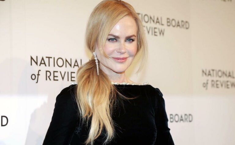 La actriz ganadora del Oscar retiró el premio Woman In