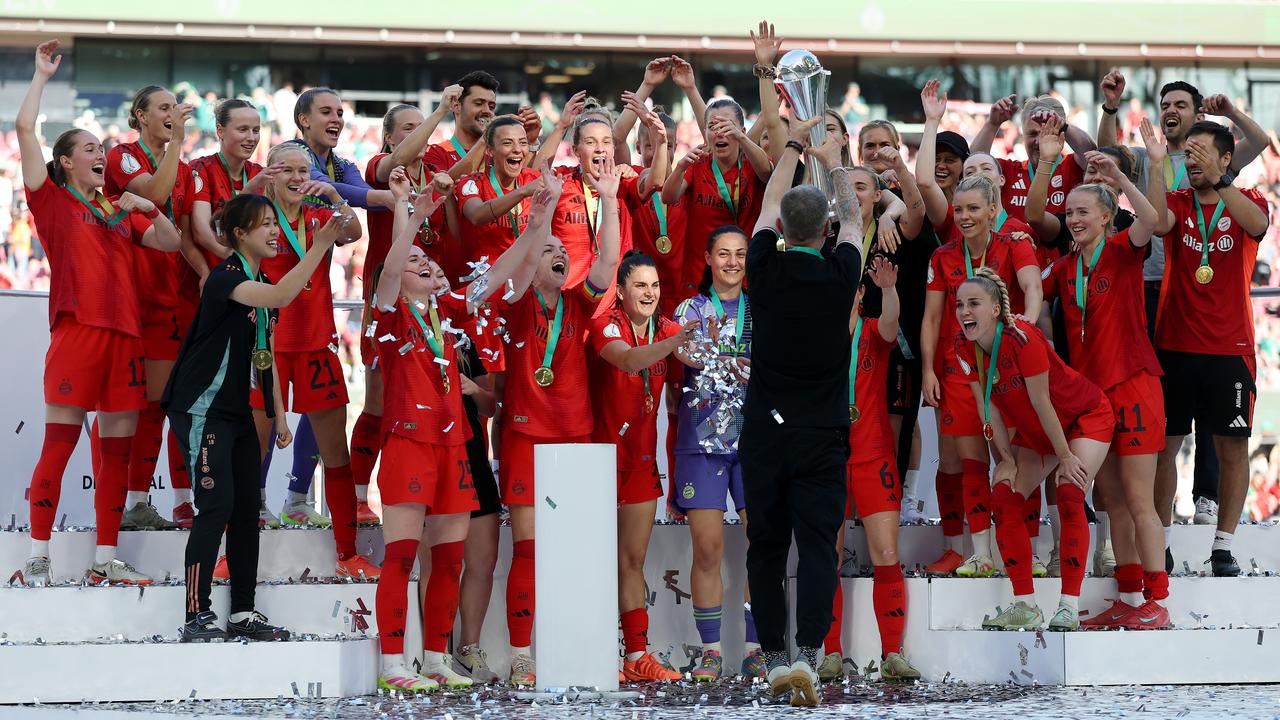 La ceremonia de premiación después de la final de la
