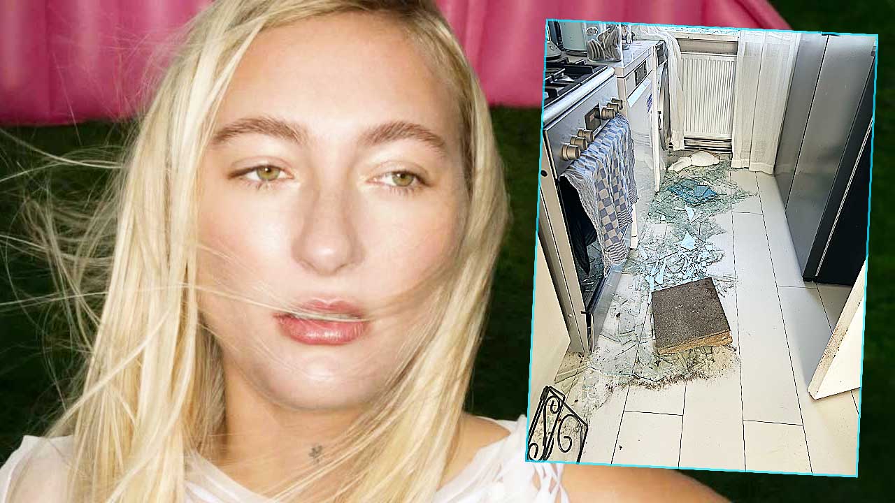 La madre de S10 consiguió una baldosa de acera a