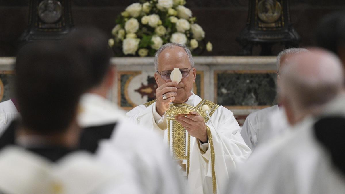 La primera masa del Papa Leo XIV: "Reducir a Jesús