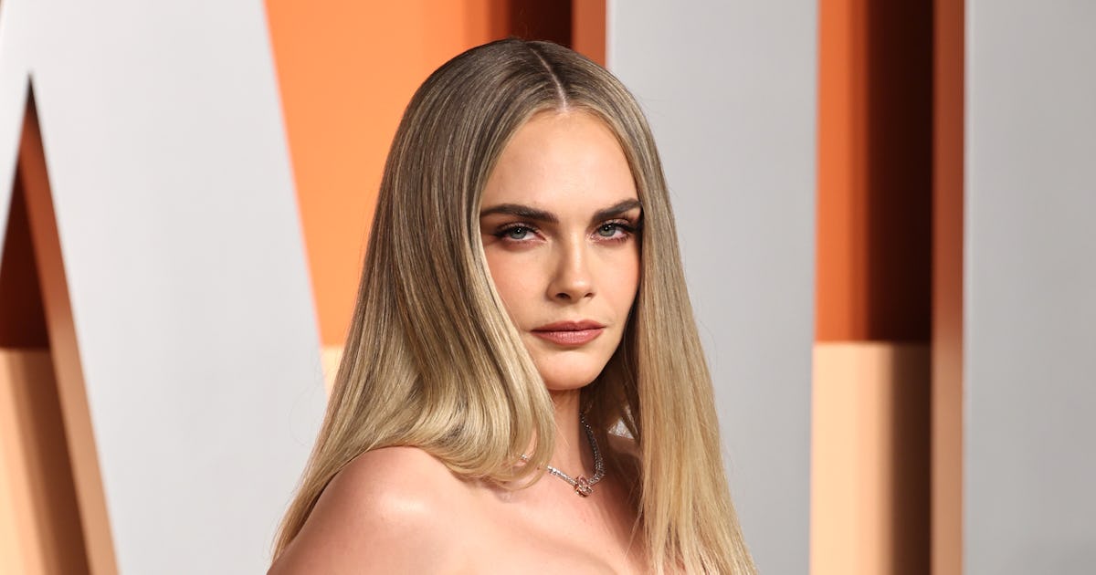 La ropa interior de Cara Delevingne estaba en plena exhibición