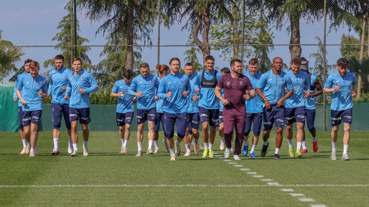 Las preparaciones de partidos de Galatasaray continúan en Trabzonspor