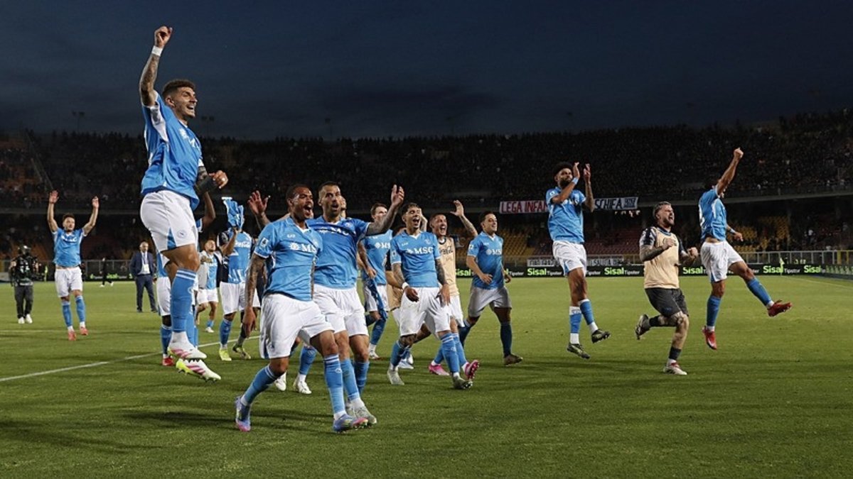 Lecce 0-1 Napoli (resumen del resultado del partido) | Italia