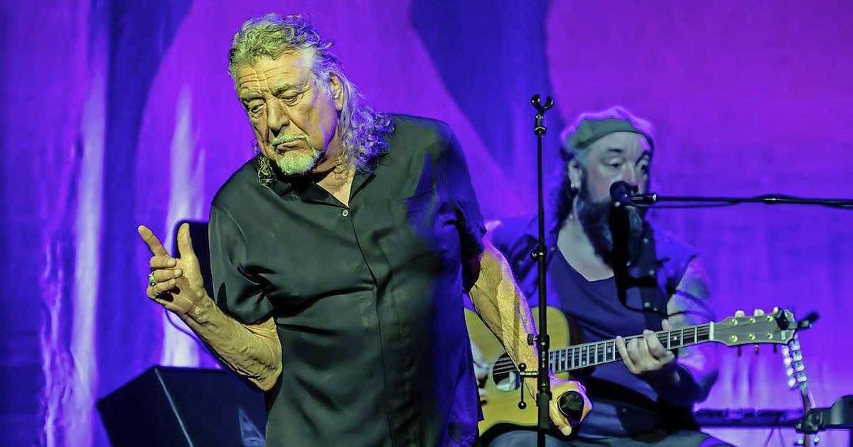 Led Zeppelin-Rockgod Robert Enchants Carré