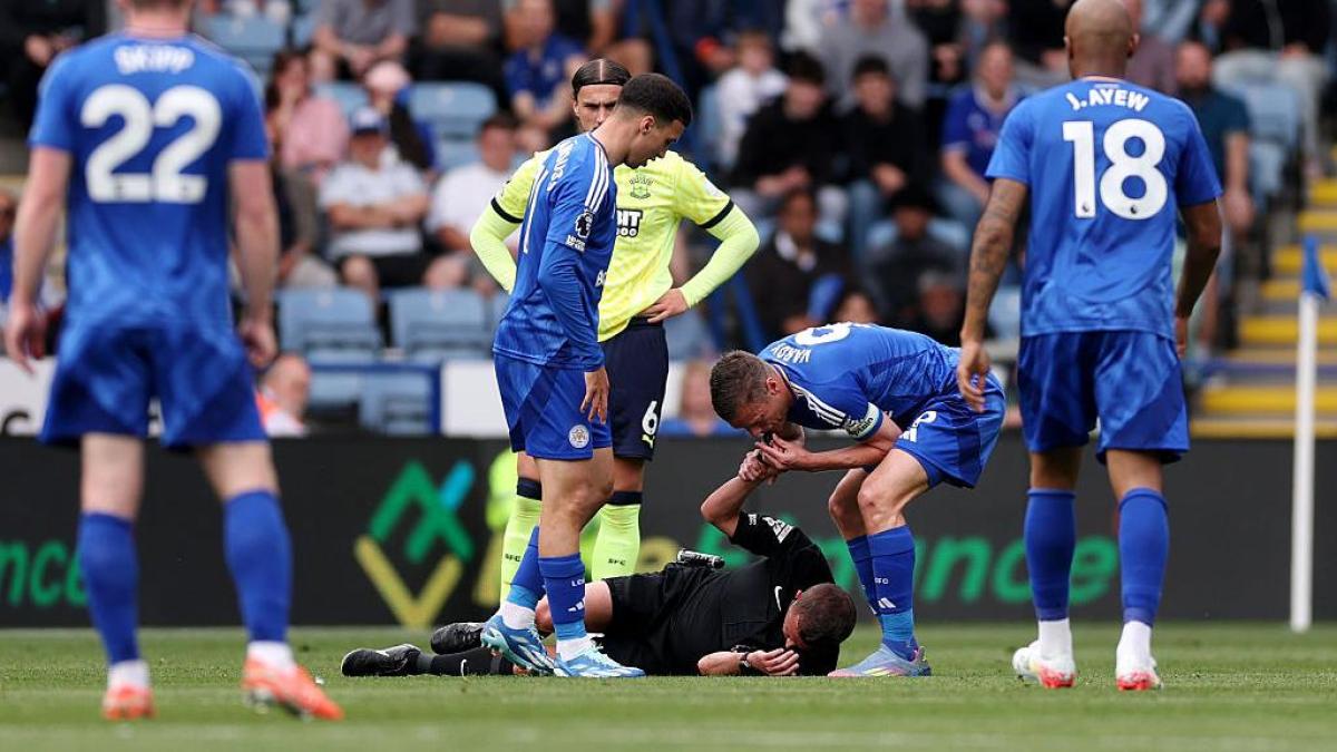 Leicester, el árbitro duele: para silbar él piensa en eso