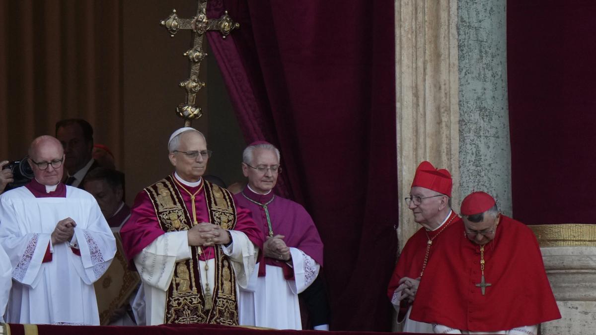 Leone XIV, las reacciones de Mattarella a Putin. Meloni le