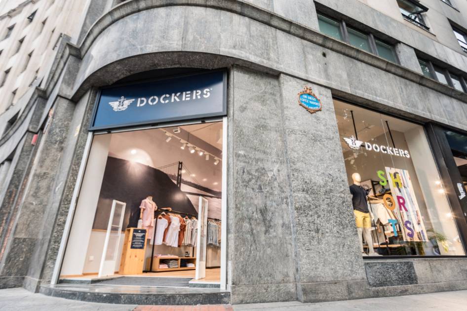 Levi Strauss vende Dockers a auténtico Grupo de Brands