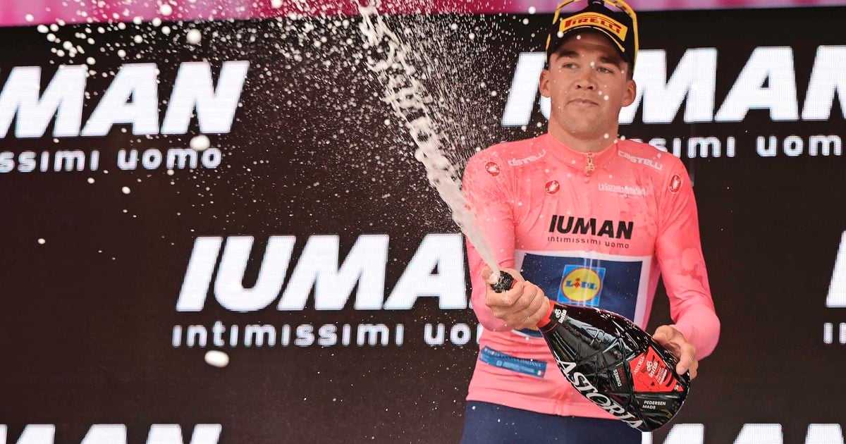 Live Giro d'Italia - Etapa 2: Joshua Tarling Top favorito