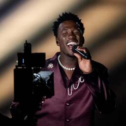 Live Songfestival: Final Comenz, el duodécimo turno de Claude