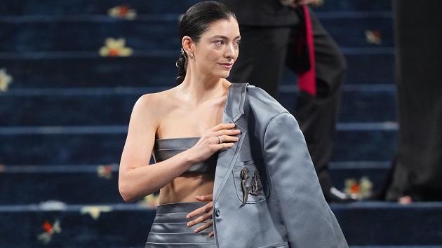 Lorde anuncia la gira de ultrasonido apoyando al próximo álbum