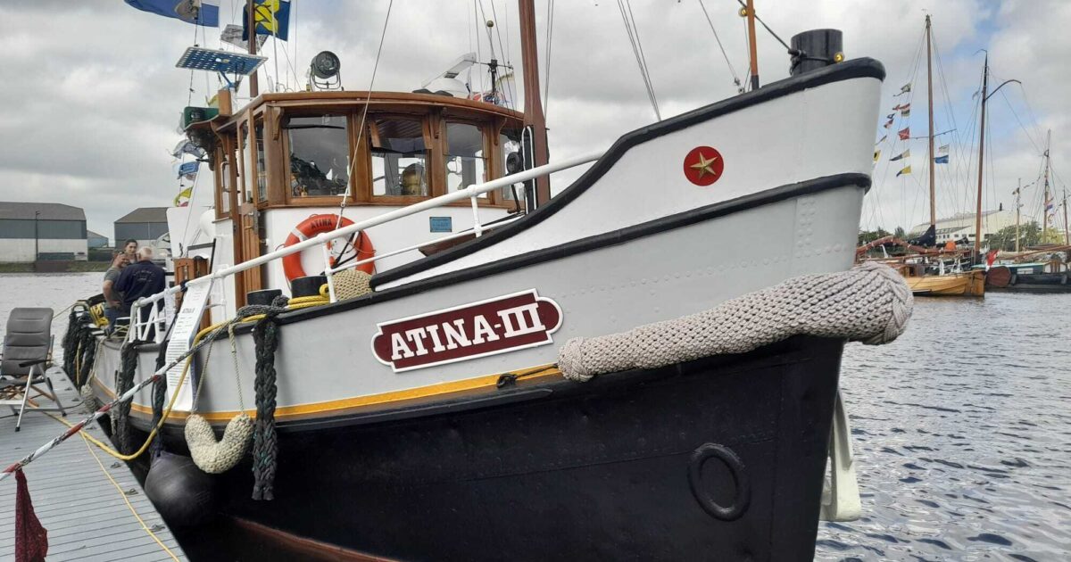 Los barcos históricos dan vida marítima a Brujas