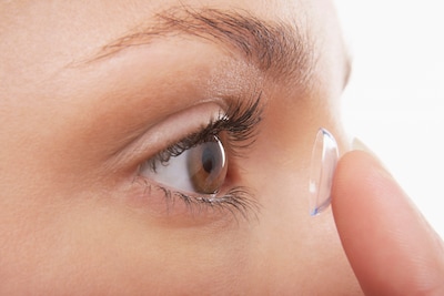 Los científicos desarrollan lentes de contacto con las que puede