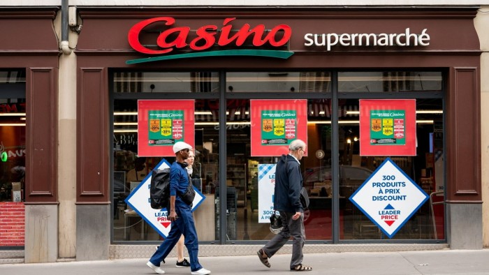 Los comerciantes descargan la deuda del casino a medida que