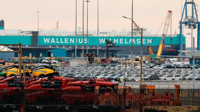 Los fabricantes de automóviles europeos y asiáticos se enfrentan a