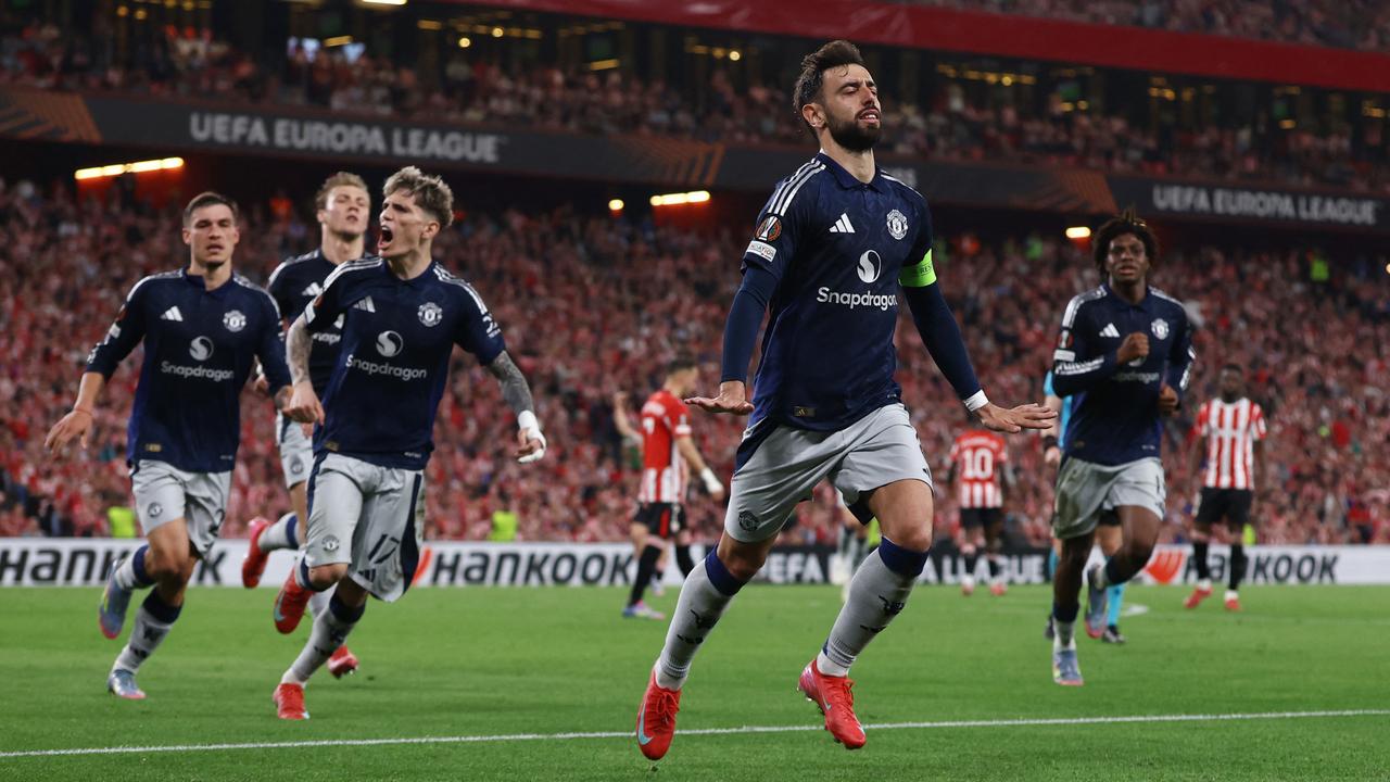 Manchester United con una pierna en la final