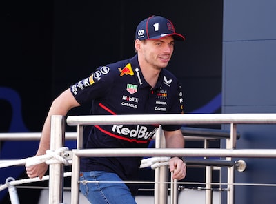 Max Verstappen bromea sobre el nuevo Red Bull 'Rocket', pero