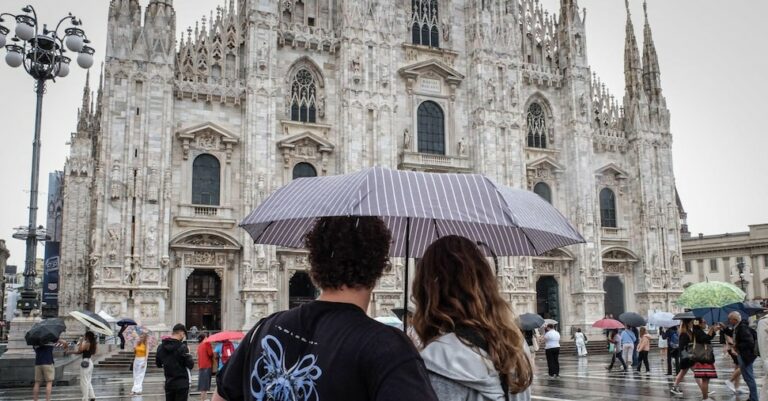Mayo turbulento: dos ciclones traen lluvias y temperaturas bajo el