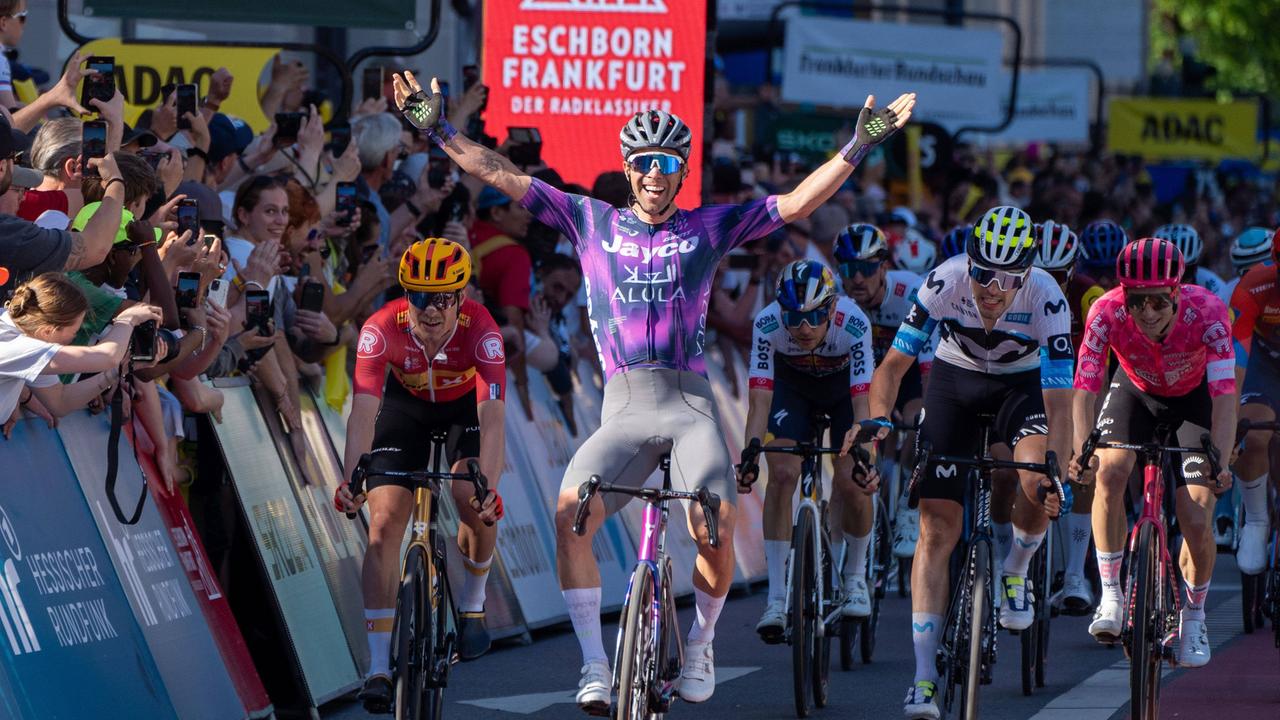 Michael Matthews triunfa en Eschborn-Frankfurt