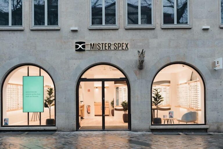 Mister Spex presenta un modelo de alquiler para la corrección