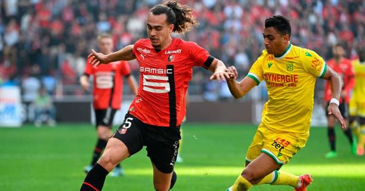 Nantes, Mostafa Mohamed se niega a jugar en el día