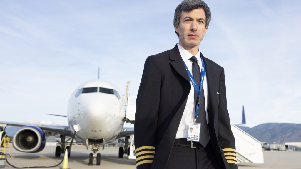 Nathan Fielder llama "muy tonto" a la FAA por su
