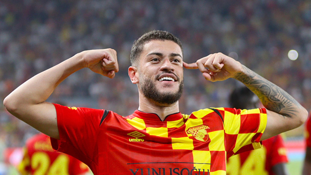 Noticias de transferencia | Operación Romulo en Trabzonspor!