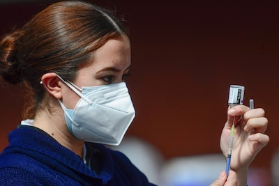 Nuevo coronaveriante establecido oficialmente en Francia, el virus también surgió