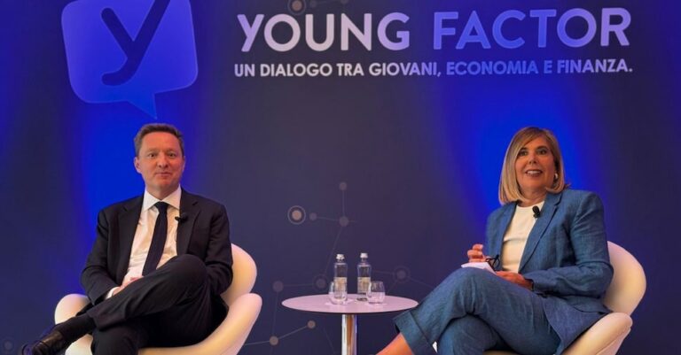 Observatorio de Editor Juvenil: Factor joven, en 360 jóvenes en