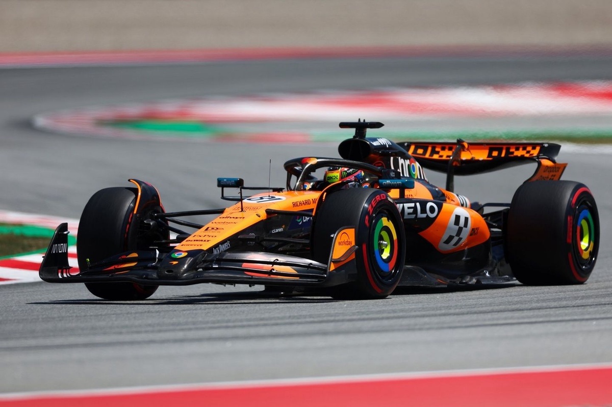 Oscar Piastri supera a Lando Norris y consigue la pole.