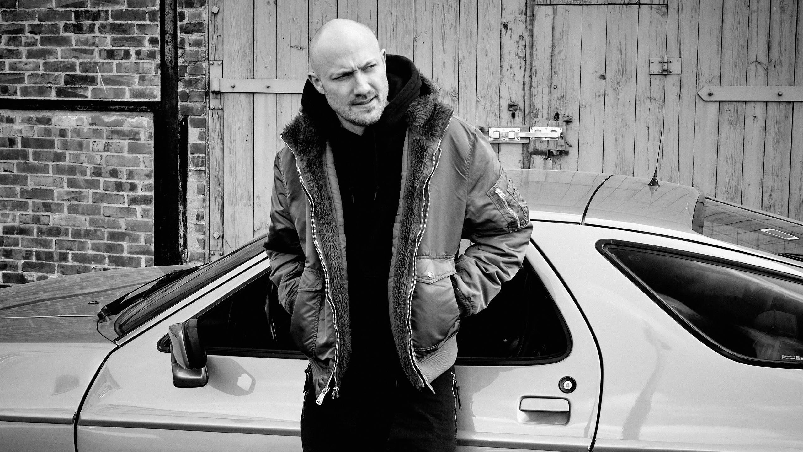 Paul Kalkbrenner: Raver Attack on DJ Set