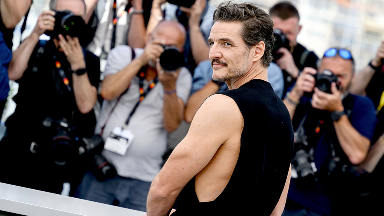 Pedro Pascal Enchants Cannes 2025 con su encanto y una
