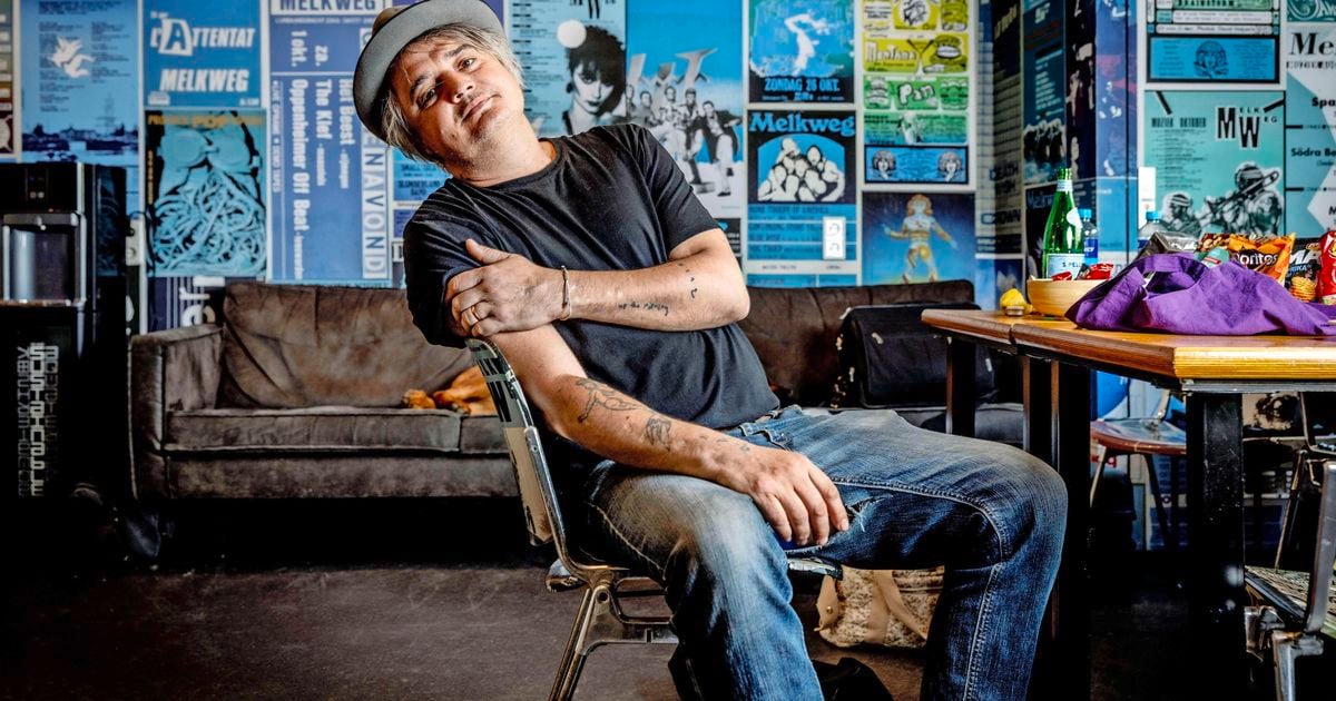 Pete Doherty comenzó y regresó con el nuevo álbum: 'Living