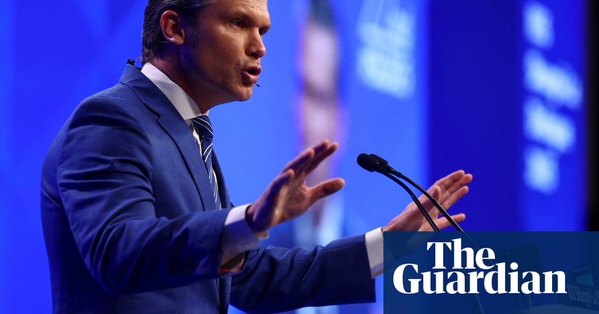Pete Hegseth llama a Asia a aumentar el gasto militar